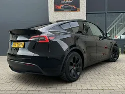 Zwart Gebruikt 2024 Tesla Model Y SUV | € 36.500 (Eerlijke prijs)