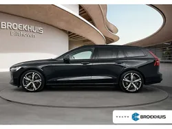 Zwart Gebruikt 2022 Volvo V60 Plus Stationwagen | € 49.900 (Duur)