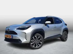 Grijs Gebruikt 2025 Toyota Yaris Cross Edition SUV | € 35.799 (Duur)