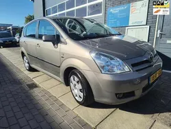 Beige Gebruikt 2005 Toyota Corolla Verso Sol MPV | € 3.600 (Eerlijke prijs)