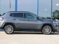 Grijs Gebruikt 2022 Jeep Compass Night Eagle SUV | € 27.900 (Eerlijke prijs)