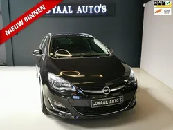 Zwart Gebruikt 2015 Opel Astra Sport Stationwagen | € 8.000 (Super prijs)