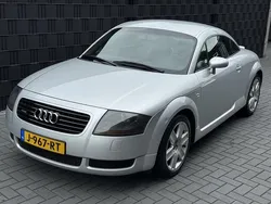 Grijs, metallic lak Gebruikt 1999 Audi TT Sport Coupé | € 4.950 (Eerlijke prijs)