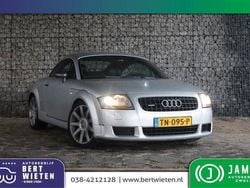 Grijs Gebruikt 2003 Audi TT S-Line Coupé | € 12.995 (Duur)