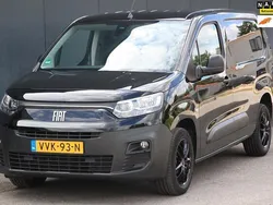 Zwart Gebruikt 2023 Fiat Doblò MPV | € 10.750 (Goede deal)
