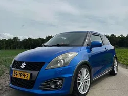 Blauw Gebruikt 2012 Suzuki Swift Hatchback | € 7.250 (Eerlijke prijs)