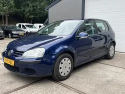 Blauw Gebruikt 2004 VW Golf IV Trendline Hatchback | € 1.950 (Eerlijke prijs)
