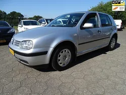 Grijs Gebruikt 2002 VW Golf IV Comfortline Hatchback | € 1.450 (Eerlijke prijs)