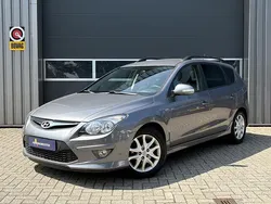 Grijs, metallic lak Gebruikt 2012 Hyundai i30 Stationwagen | € 5.950 (Super prijs)