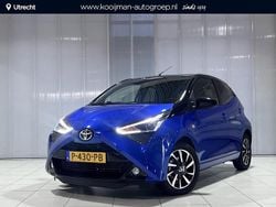 Blauw Gebruikt 2022 Toyota Aygo X-cite Hatchback | € 18.249 (Eerlijke prijs)