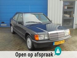 Blauw Gebruikt 1984 Mercedes 190 Sedan | € 5.990