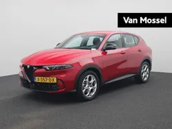 Rood Gebruikt 2023 Alfa Romeo Tonale Sprint SUV | € 34.940 (Eerlijke prijs)