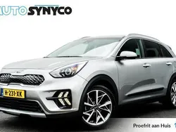 Grijs Gebruikt 2020 Kia Niro SUV | € 21.400 (Eerlijke prijs)