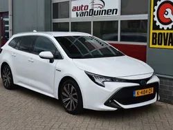Wit Gebruikt 2021 Toyota Corolla Business Edition Stationwagen | € 21.945 (Eerlijke prijs)