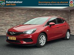 Rood Gebruikt 2020 Opel Astra Business Edition Hatchback | € 13.250 (Goede deal)