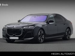 Zwart Gebruikt 2024 BMW M760e Comfort Edition Sedan | € 102.880