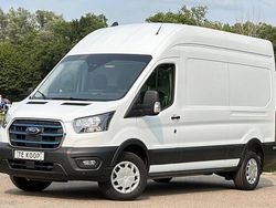 Wit Gebruikt 2024 Ford E-Transit Trend Van | € 34.999 (Super prijs)