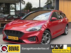 Rood Gebruikt 2021 Ford Focus ST-Line Stationwagen | € 12.950 (Eerlijke prijs)