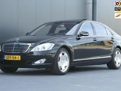 Zwart Gebruikt 2006 Mercedes S600 Sedan | € 22.940 (Eerlijke prijs)