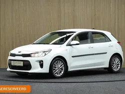 Wit Gebruikt 2020 Kia Rio Hatchback | € 14.900 (Eerlijke prijs)