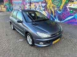 Grijs Gebruikt 2006 Peugeot 206 Stationwagen | € 795 (Goede deal)
