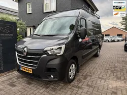 Grijs Gebruikt 2022 Renault Master Van | € 17.800 (Goede deal)