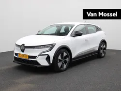 Blanc glacier 369 Gebruikt 2023 Renault Mégane Equilibre Hatchback | € 25.440 (Super prijs)