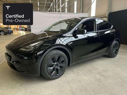 Zwart Gebruikt 2024 Tesla Model Y RWD SUV | € 42.300 (Duur)