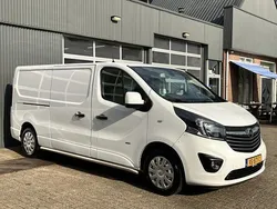 Wit Gebruikt 2016 Opel Vivaro Van | € 3.750
