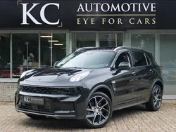 Zwart Gebruikt 2022 Lynk & Co 01 SUV | € 26.945 (Eerlijke prijs)