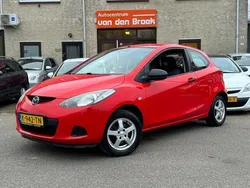 Rood Gebruikt 2009 Mazda 2 Hatchback | € 2.945 (Iets duurder)