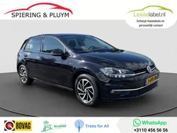 Zwart Gebruikt 2019 VW Golf VII Highline Hatchback | € 18.940 (Super prijs)