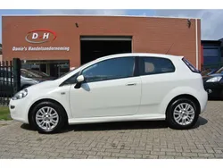 Wit Gebruikt 2014 Fiat Punto Street Hatchback | € 4.399 (Goede deal)