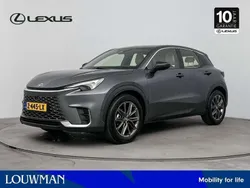 Grijs, metallic lak Gebruikt 2024 Lexus LBX SUV | € 37.745 (Super prijs)