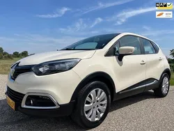 Bruin Gebruikt 2013 Renault Captur Expression SUV | € 5.950 (Eerlijke prijs)