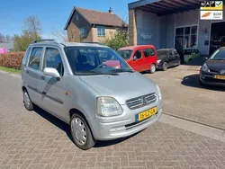 Grijs Gebruikt 2003 Opel Agila Color Edition Hatchback | € 999 (Eerlijke prijs)