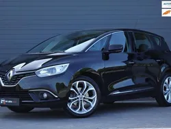 Zwart Gebruikt 2017 Renault Scénic IV Intens MPV | € 11.950 (Eerlijke prijs)