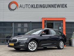 Zwart Gebruikt 2021 Skoda Octavia Business Line Stationwagen | € 17.950 (Eerlijke prijs)