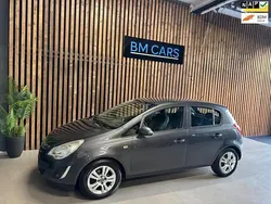 Grijs Gebruikt 2012 Opel Corsa Hatchback | € 4.995 (Eerlijke prijs)