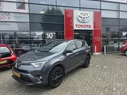 Grijs Gebruikt 2018 Toyota RAV4 Hybrid Edition SUV | € 24.351 (Eerlijke prijs)
