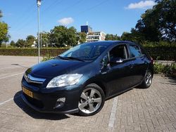 Blauw (metallic) Gebruikt 2012 Toyota Auris Hybrid Business Edition Hatchback | € 8.995 (Eerlijke prijs)