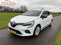 Wit Gebruikt 2020 Renault Clio V Intens Hatchback | € 11.950 (Eerlijke prijs)