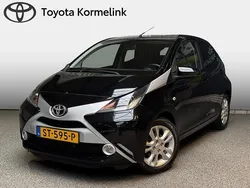 Zwart Gebruikt 2018 Toyota Aygo Hatchback | € 10.950 (Iets duurder)