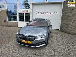 Grijs Gebruikt 2021 Skoda Superb Business Line Stationwagen | € 24.900 (Goede deal)