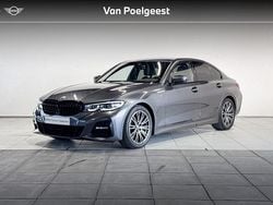Mineralgrau metallic (grijs metallic) Gebruikt 2021 BMW 320 Comfort Edition Sedan | € 32.900 (Eerlijke prijs)