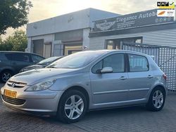 Gebruikt 2003 Peugeot 307 | € 1.650
