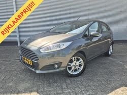 Grijs Gebruikt 2016 Ford Fiesta Titanium Hatchback | € 7.777 (Eerlijke prijs)