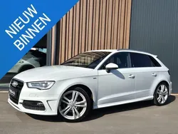 Wit Gebruikt 2013 Audi A3 Sportback Ambition Hatchback | € 11.999 (Iets duurder)