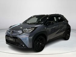 Grijs Nieuw 2025 Toyota Aygo X Design SUV | € 23.900