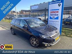 Blauw Gebruikt 2017 Peugeot 308 Premium Stationwagen | € 7.450 (Eerlijke prijs)